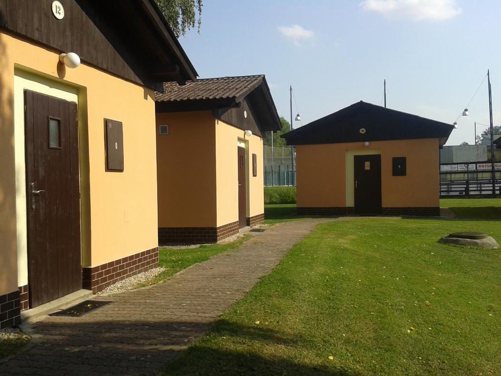 Sportcentrum Dvorak Hluboká nad Vltavou Extérieur photo